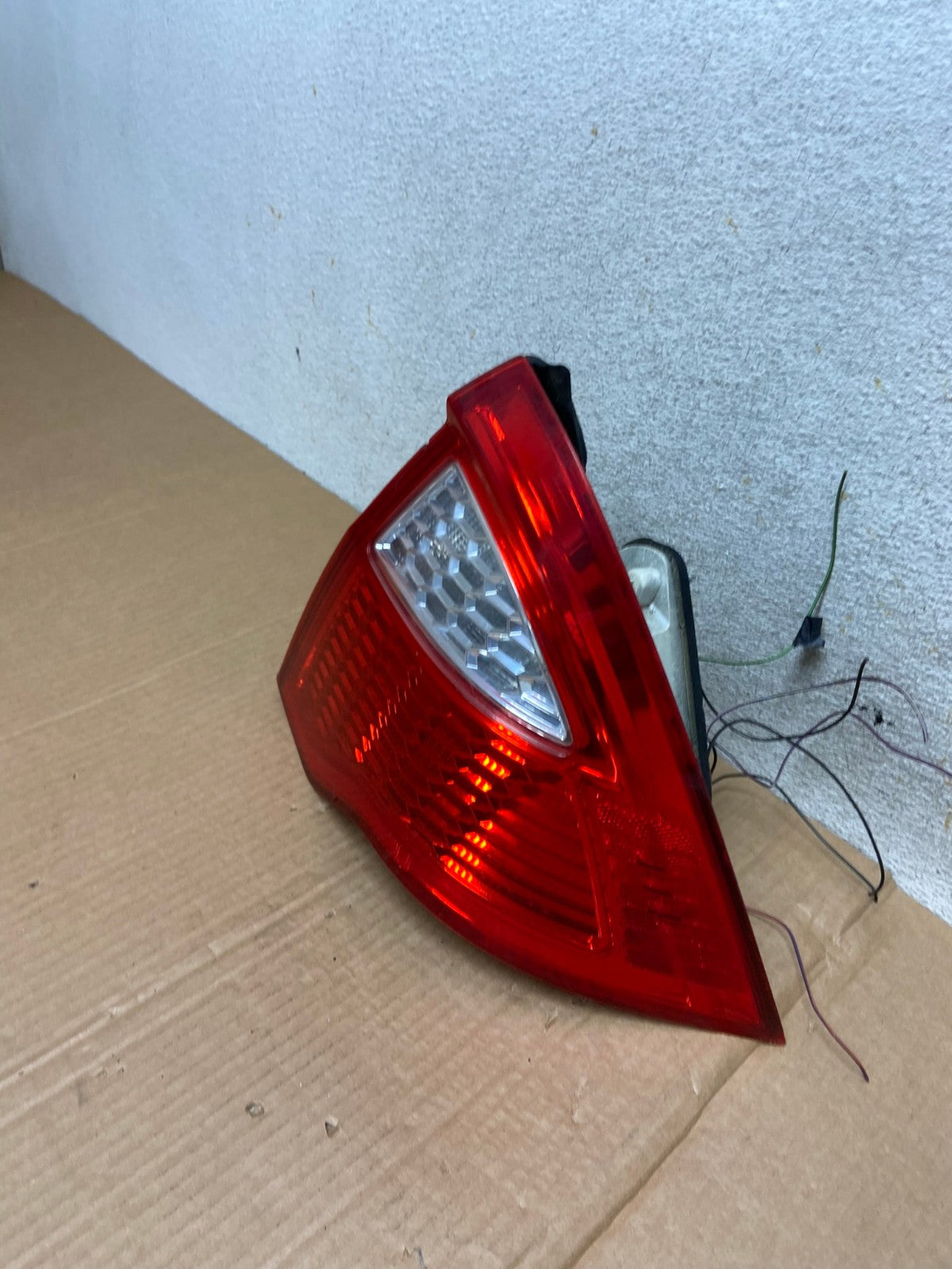 2010 2011 2012 Ford Fusion Right Passenger Side Tail Light AI5726 LK1
