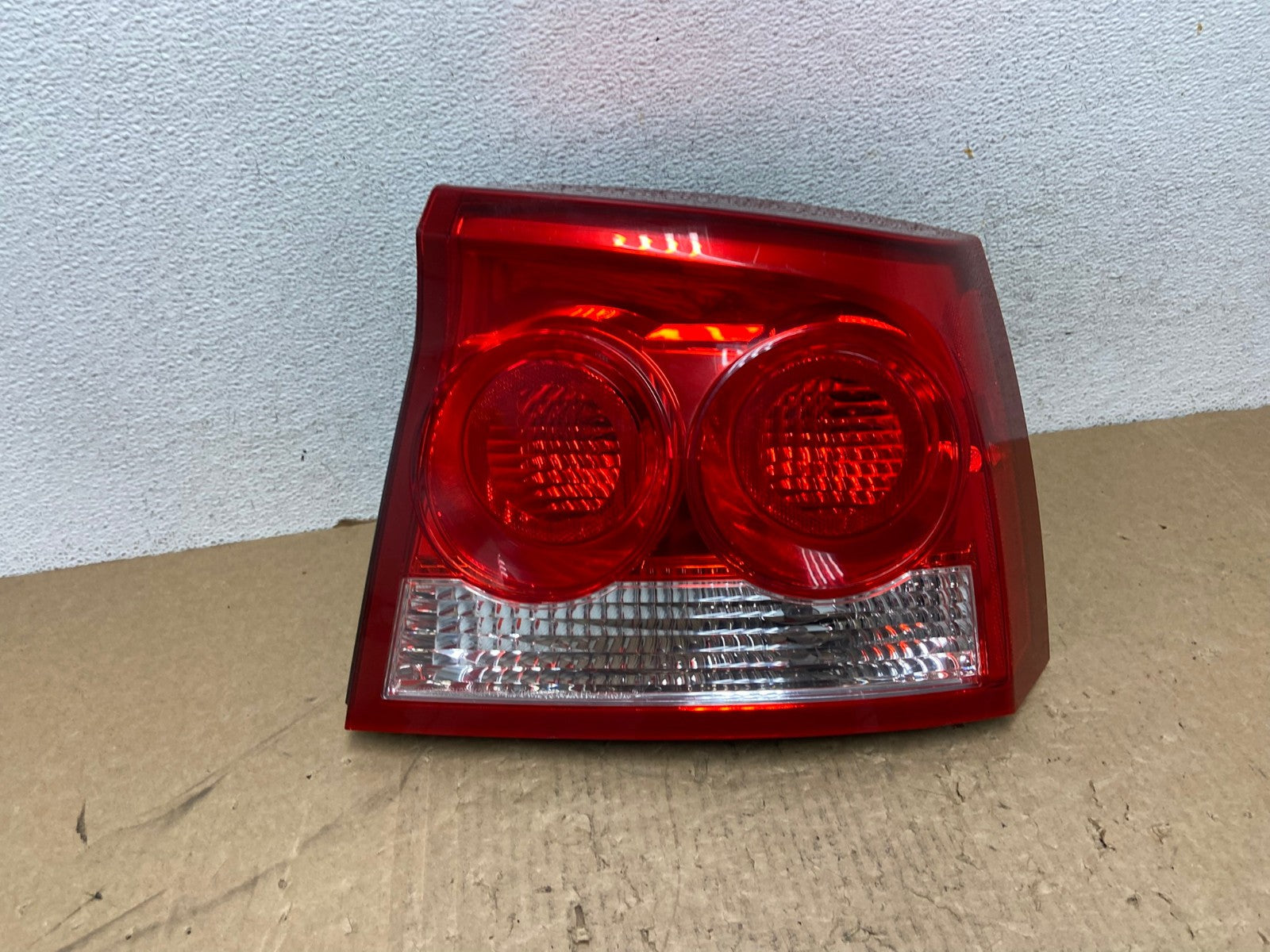 2009-2010 Dodge Charger Right Passenger RH Side Tail Light AG1185 LK0