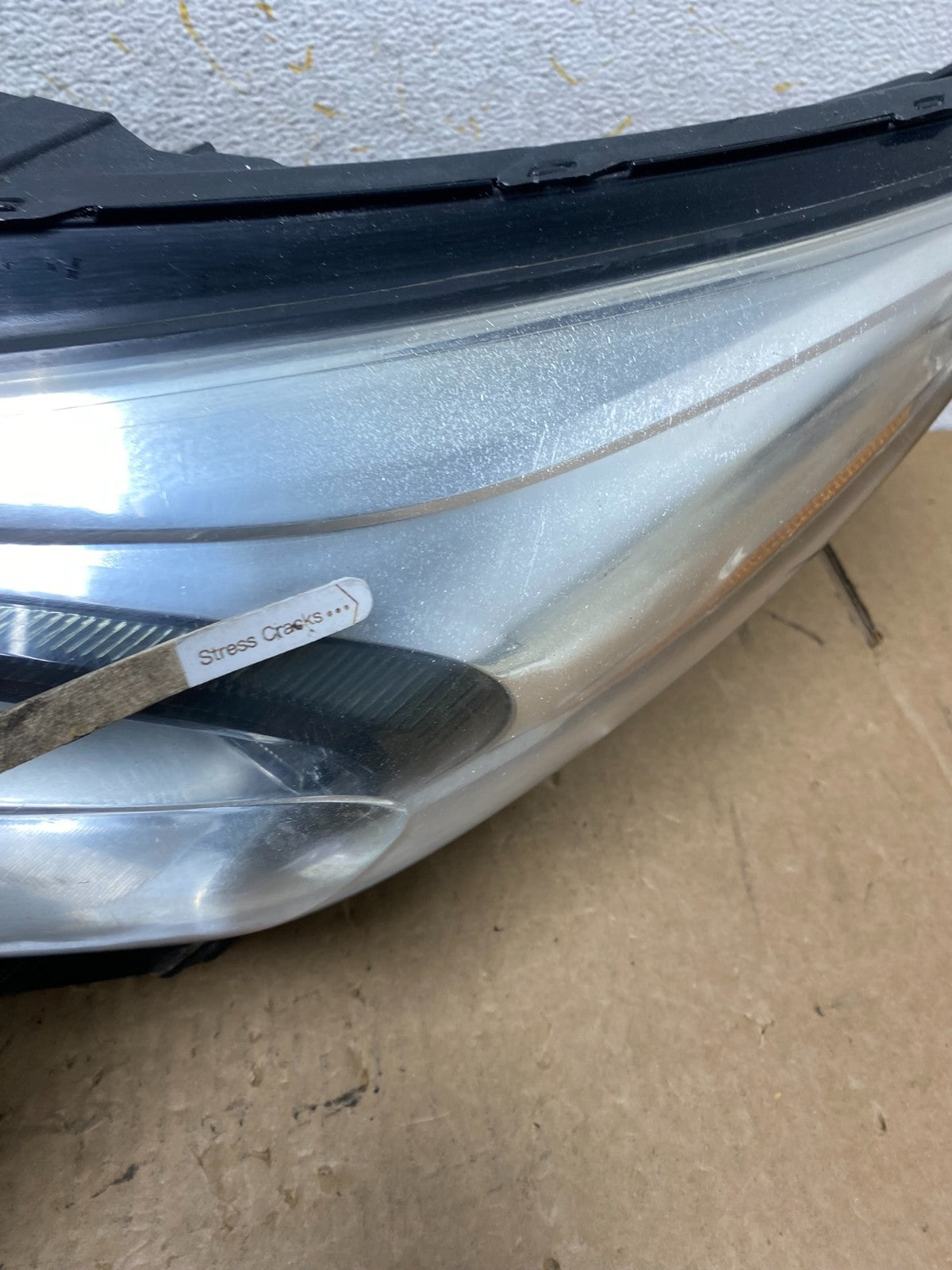 2013 - 2015 Chevrolet Malibu Left Driver LH Halogen Headlight AI3556 DW4