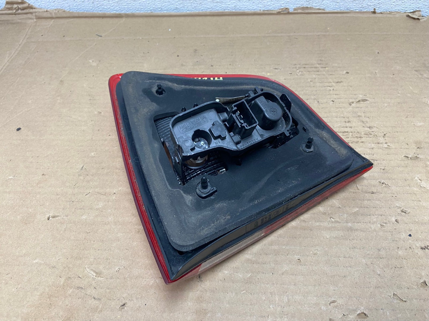 2013 to 2016 Ford C-Max Right Passenger RH Side Tail light Inner AG9214 LK4