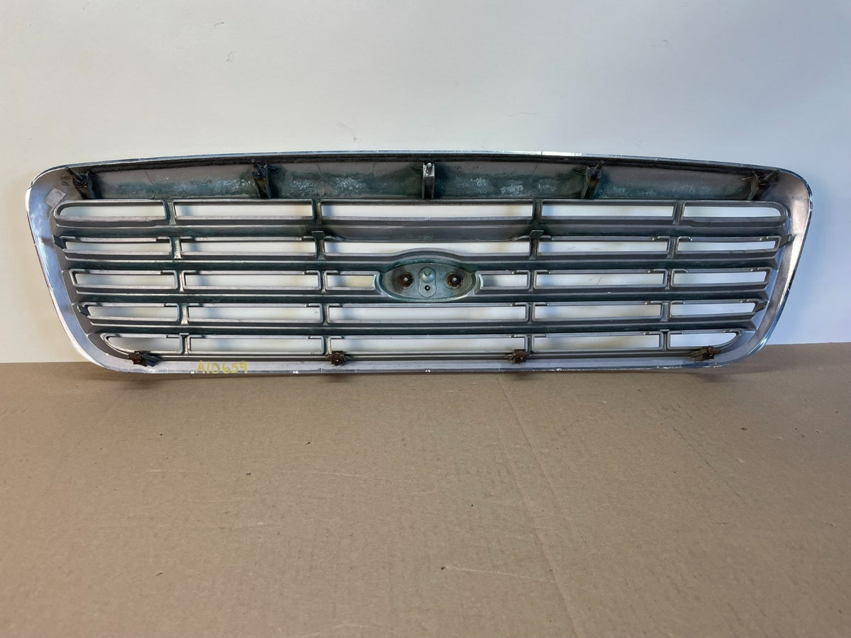 2003 to 2011 Ford Crown Victoria Front Upper Grille Grill Chrome AI0659 DG3