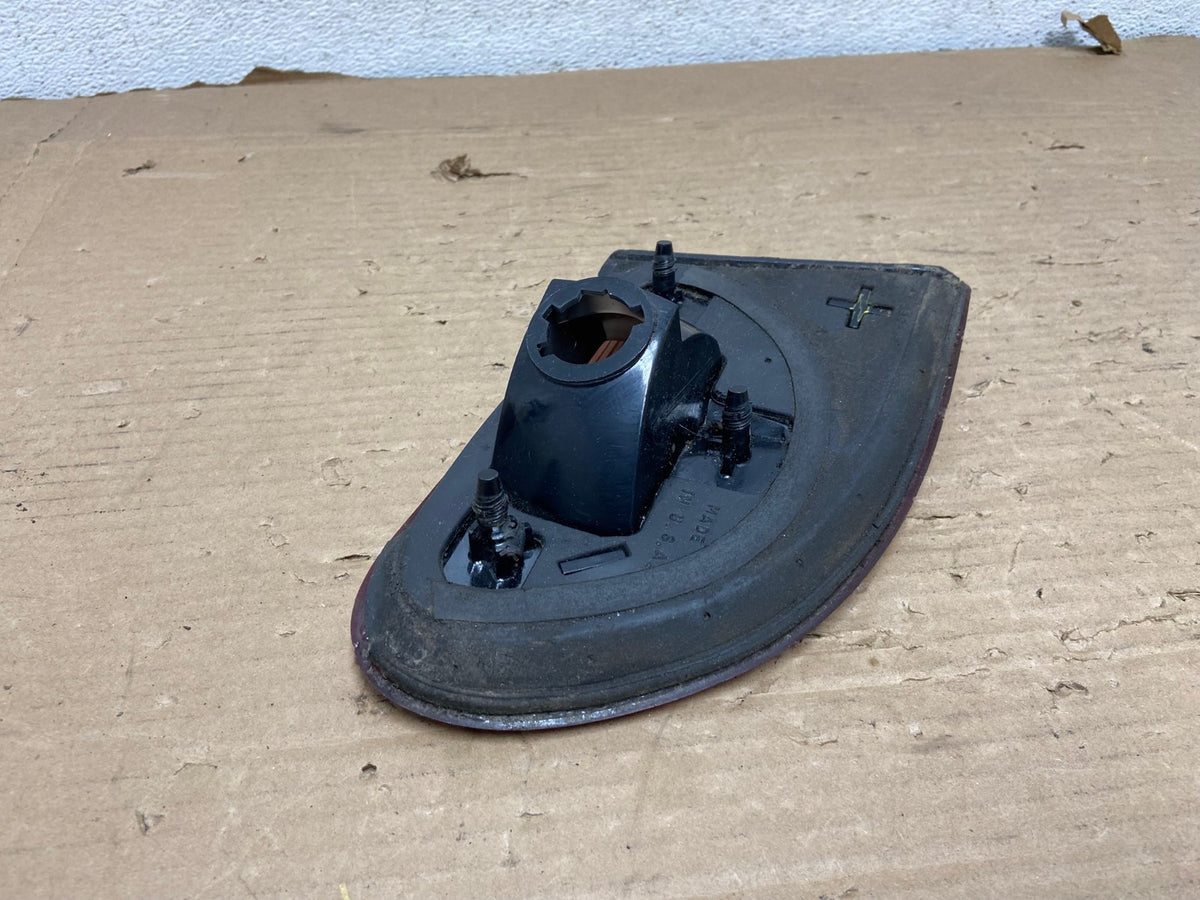 1995 - 1999 Chevrolet Cavalier Right Passenger RH Inner Tail Light AG8250 LK4