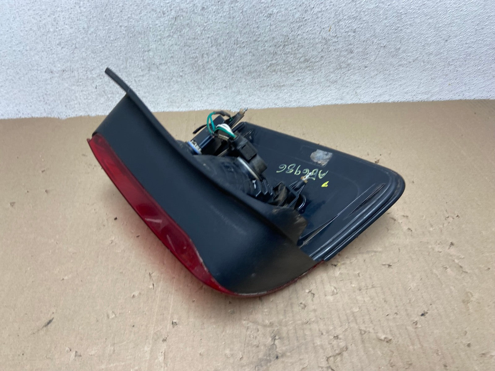 2008 to 2012 Ford Escape Right Passenger RH Side Tail Light AG6986 LK5