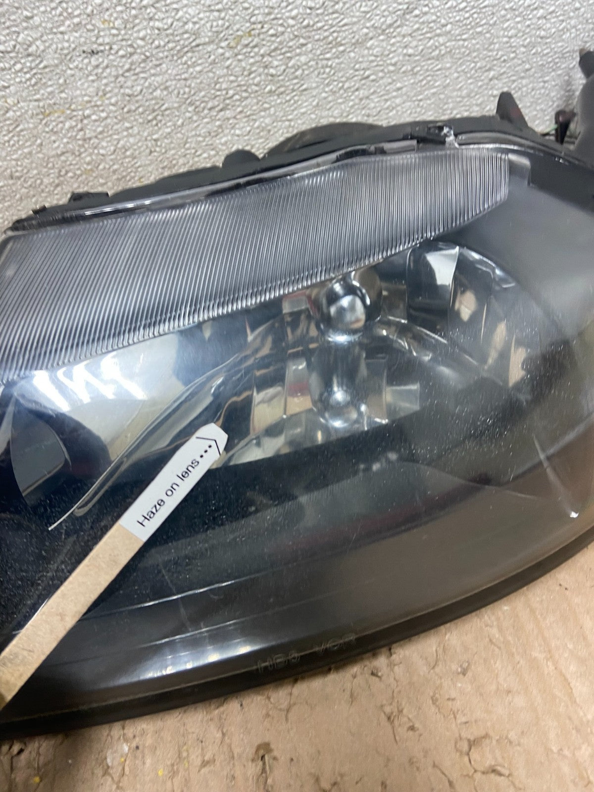 1999 to 2004 Ford Mustang Left+Right Set Side Black Headlights Y4966 DW7