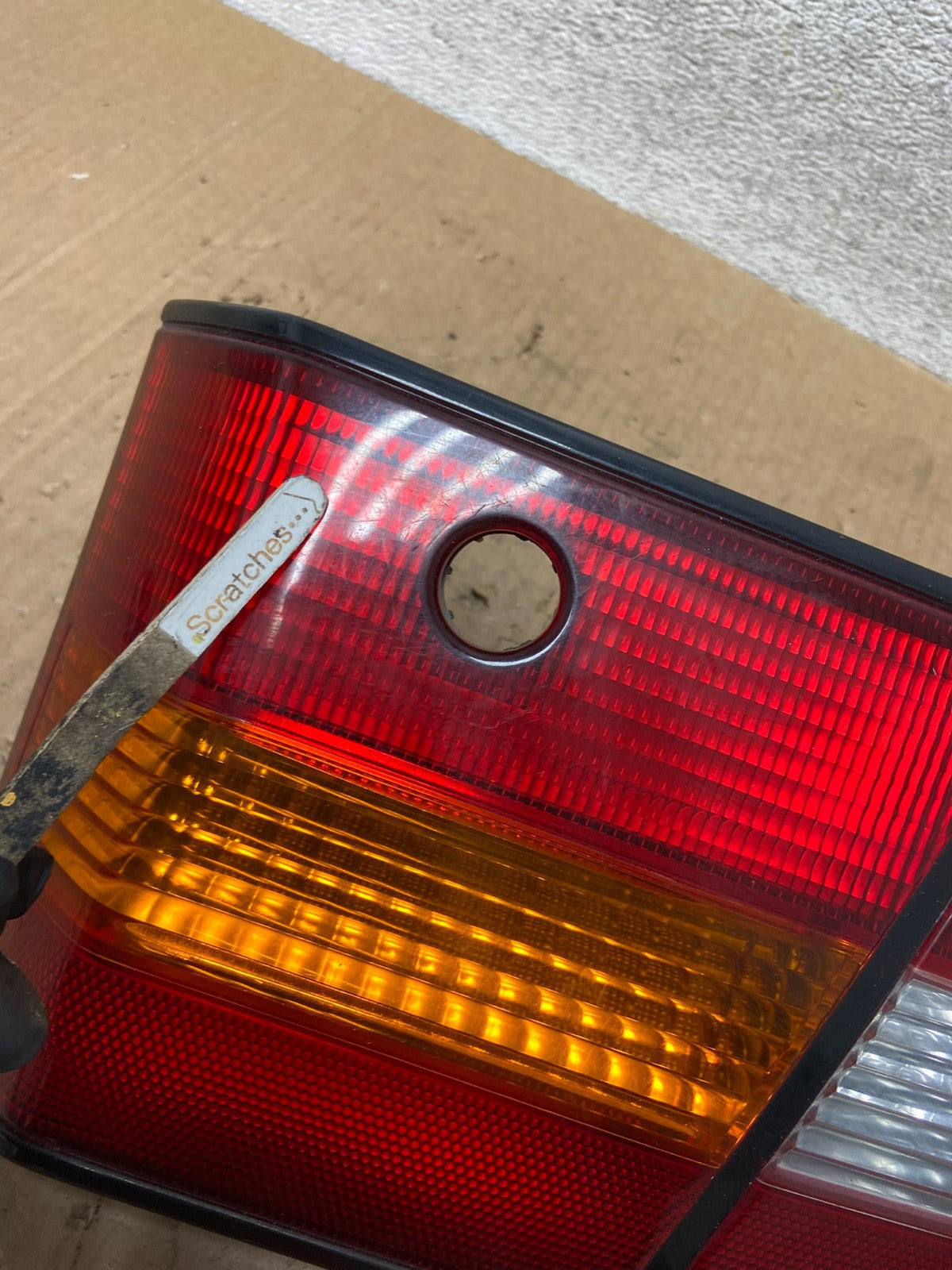 1997 1998 1999 Lexus ES300 Right Passenger Side Tail Light Inner AI5500 LK3