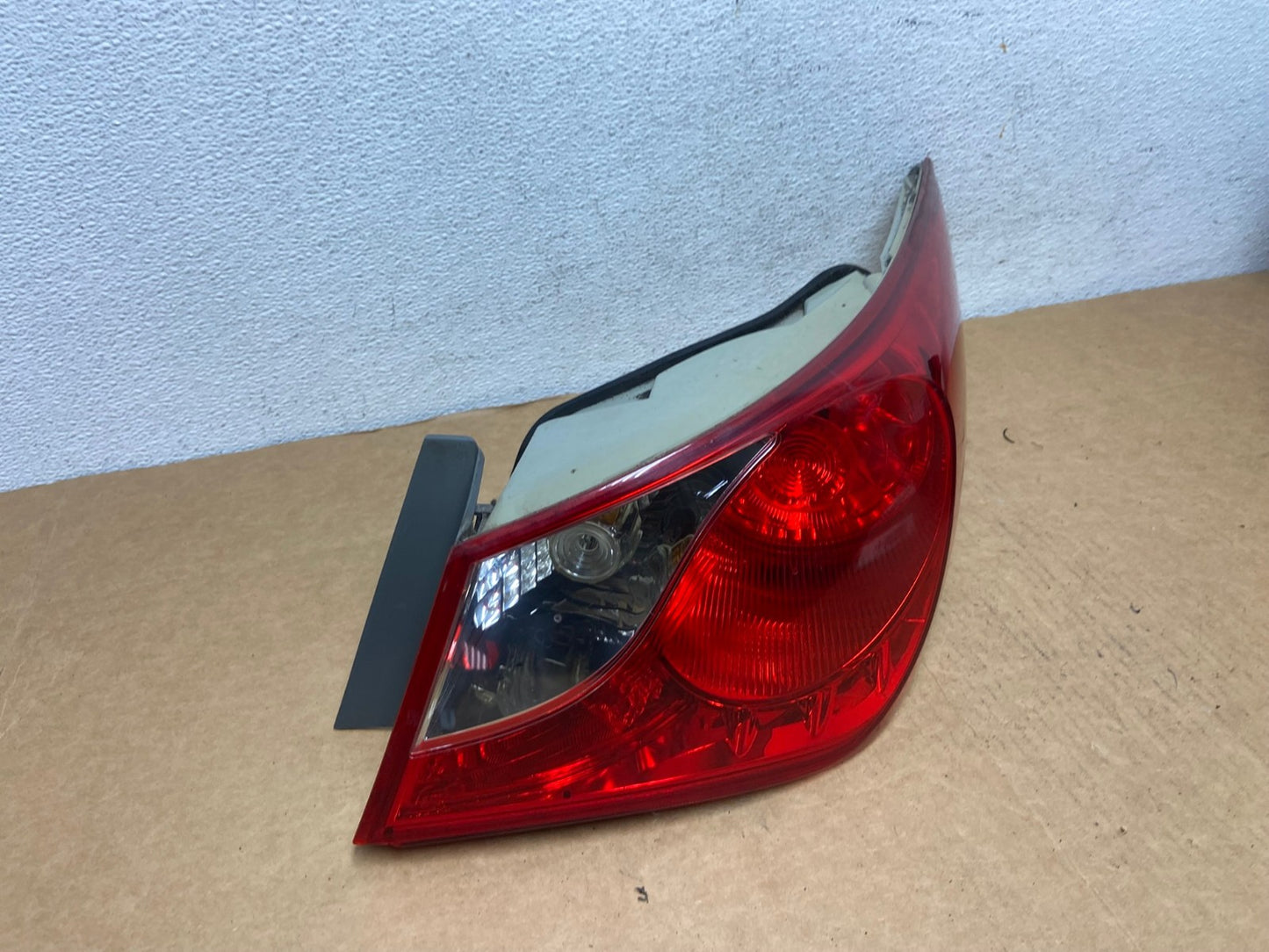 2011 2012 2013 Hyundai Sonata Right Passenger RH Tail Light AD4499 LK2