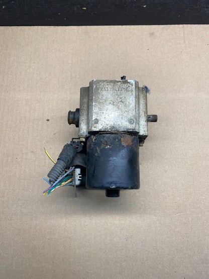 2003 - 2005 Chevrolet Silverado GMC Sierra ABS Anti-Lock Brake Module AH1653 DG1