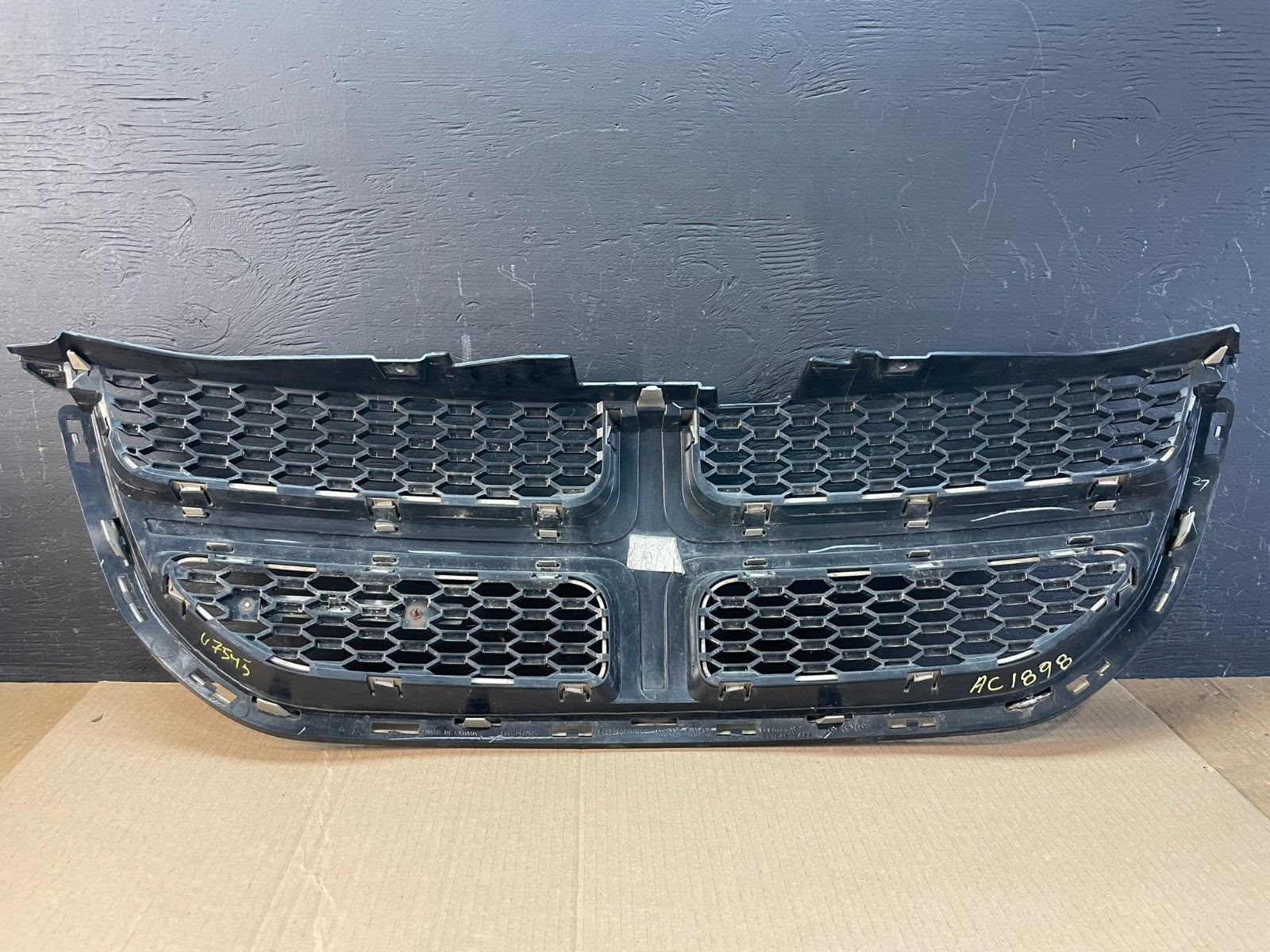 2011 to 2020 Dodge Grand Caravan Front Upper Grill Grille OEM AC1898   DG6