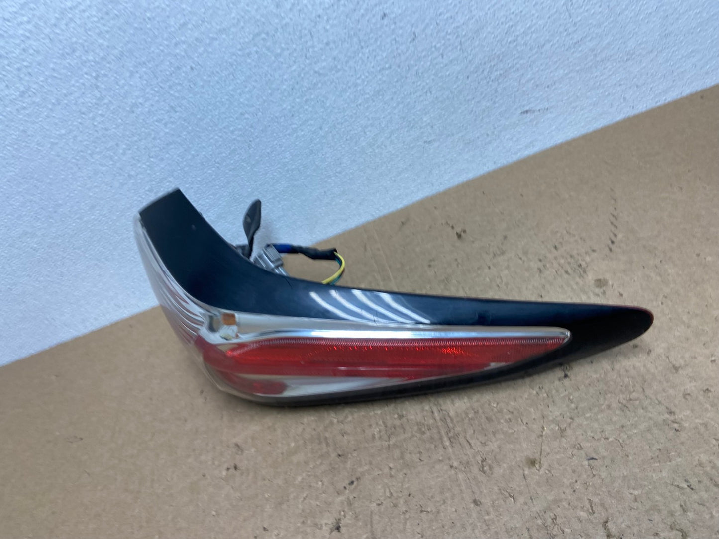 2015 to 2018 Nissan Murano Right Passenger RH Side Tail Light Oem AC1524 LK1