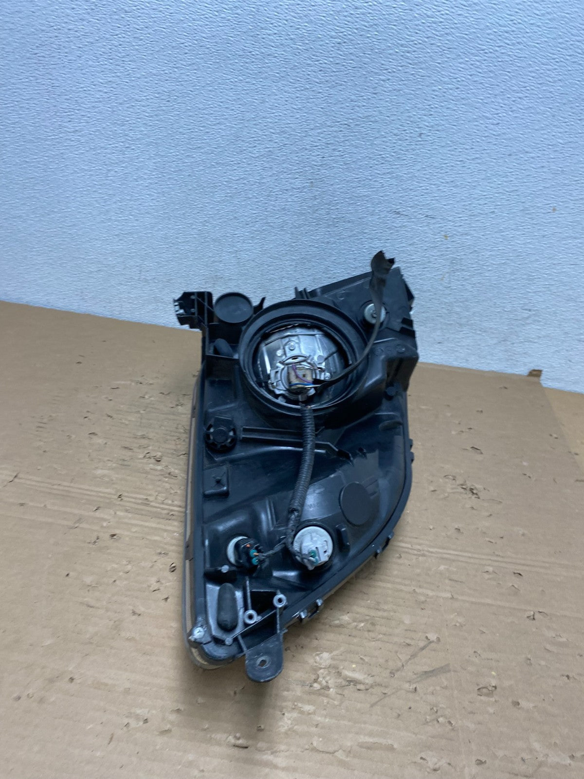 2006 - 2009 Toyota Prius Right Passenger Rh Side Headlight Halogen TYC AD4343 DW7