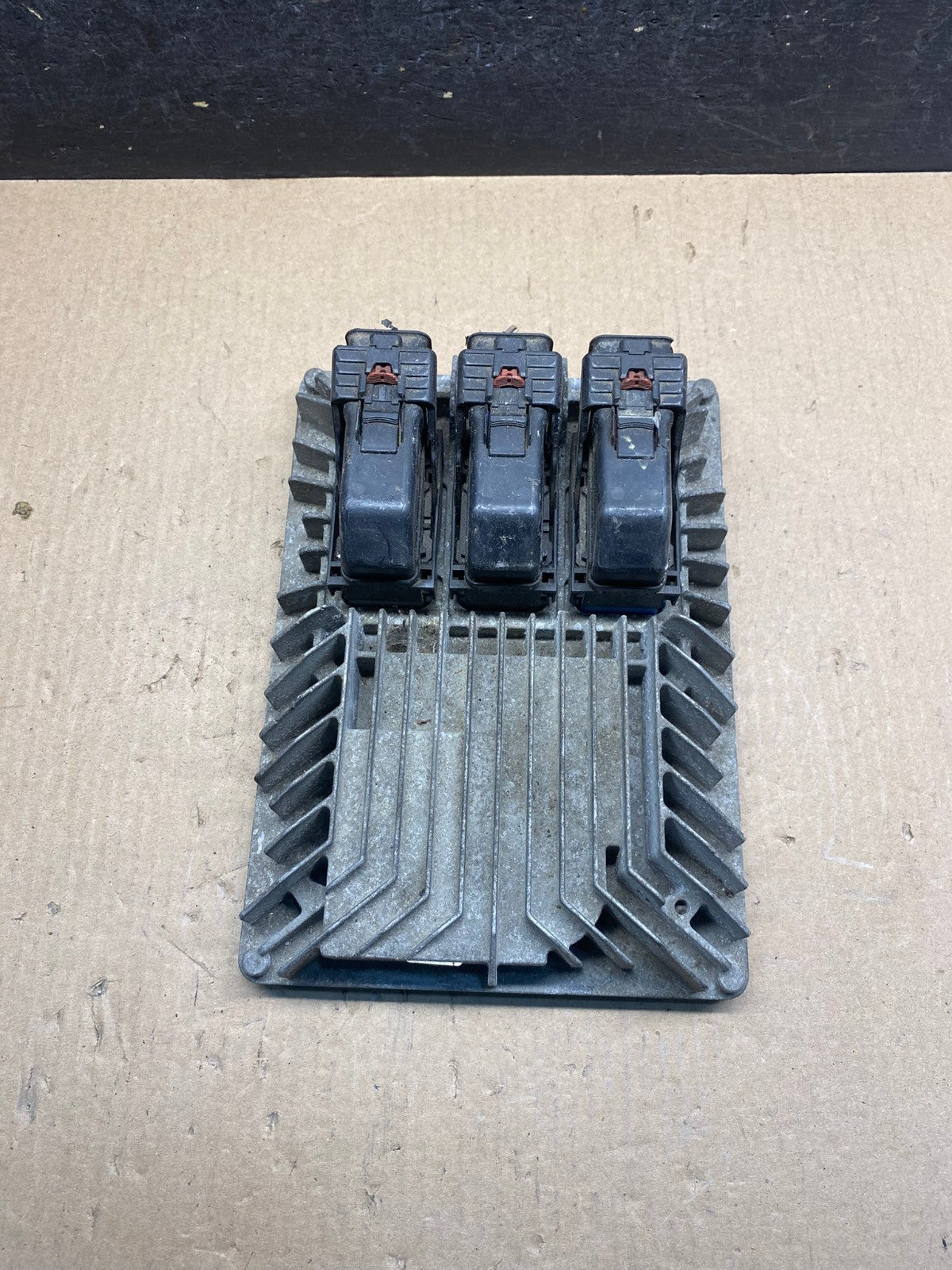 2010 2011 Chevrolet Equinox Terrain Ecu Engine Control Module Unit Ecm AH3333 LK0