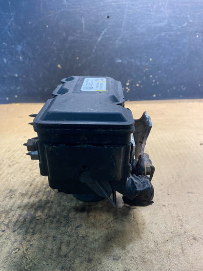 2009 2010 Ford E250 E350 Econoline Anti-Lock ABS Antilock Brake Pump Z2437 DG4