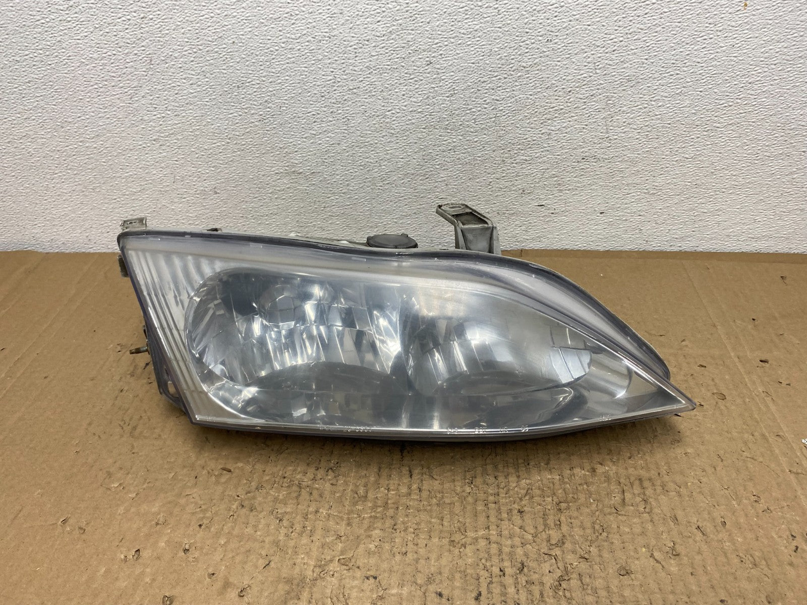 1997-2001 Lexus Es300 Right Passenger RH Headlight Halogen Oem AC4135 DW0