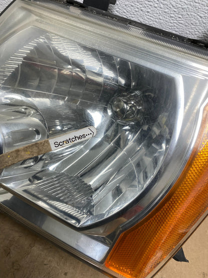 2005 - 2015 Nissan Xterra Driver Left LH Side Headlight AB6703 DW3