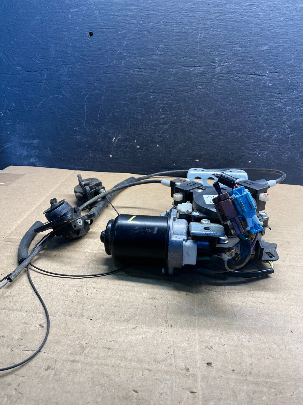 2005 - 2010 Honda Odyssey Rear Left Sliding Door Lock Actuator Motor AE8263 DG1