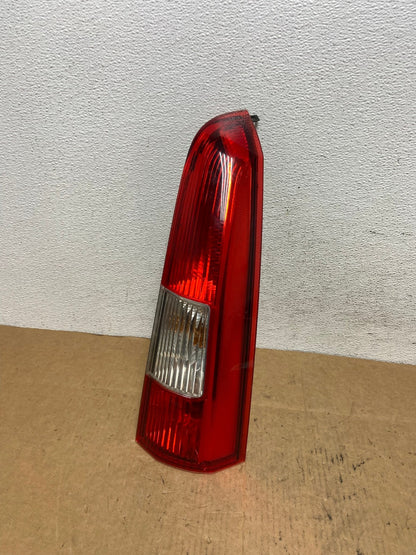 2001-2004 Volvo XC70 V70 Right Passenger RH Side Tail Light Upper AD4699 LK0
