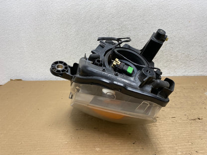 2011 to 2016 Chrysler Town and Country Right Passenger Headlight AG9125 DW7