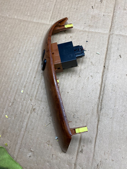 2004 to 2010 Toyota Sienna Switch Key Light Indicator Bezel Trim OEM AA4764 DG1