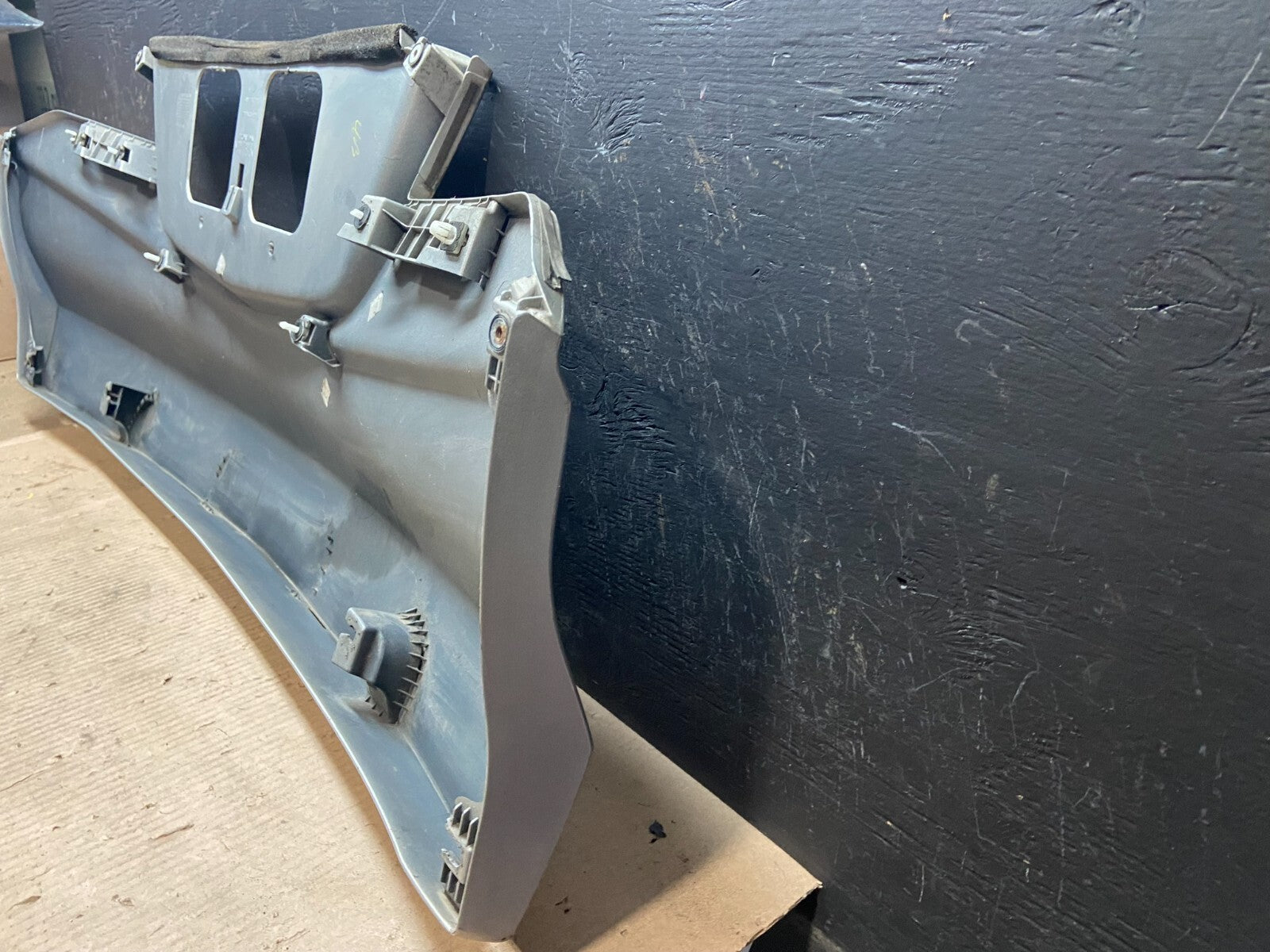 2007 2008 2009 Acura RDX Rear Trunk Panel Moulding E4708 OEM DG17