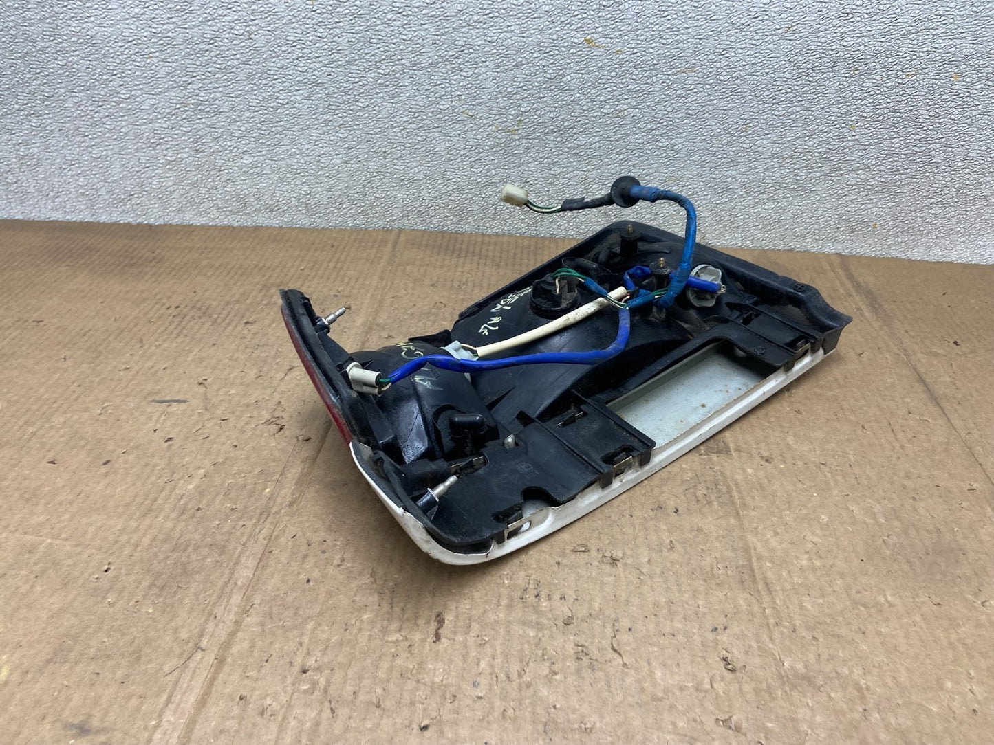 1991 to 1994 Toyota Tercel Right Passenger RH Side Tail Light Oem aa6712 DG6