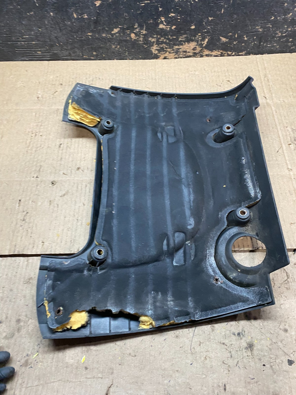 2002 to 2005 Hyundai Sonata 2.4L Engine Trim Cover Oem X9595 DG6