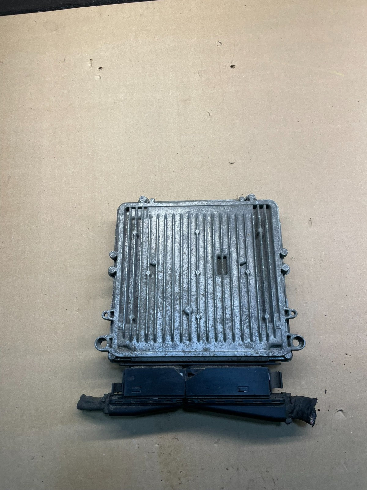 2007 to 2009 Mercedes Sprinter ECU ECM Engine Control Module Unit OEM W4317 DG2