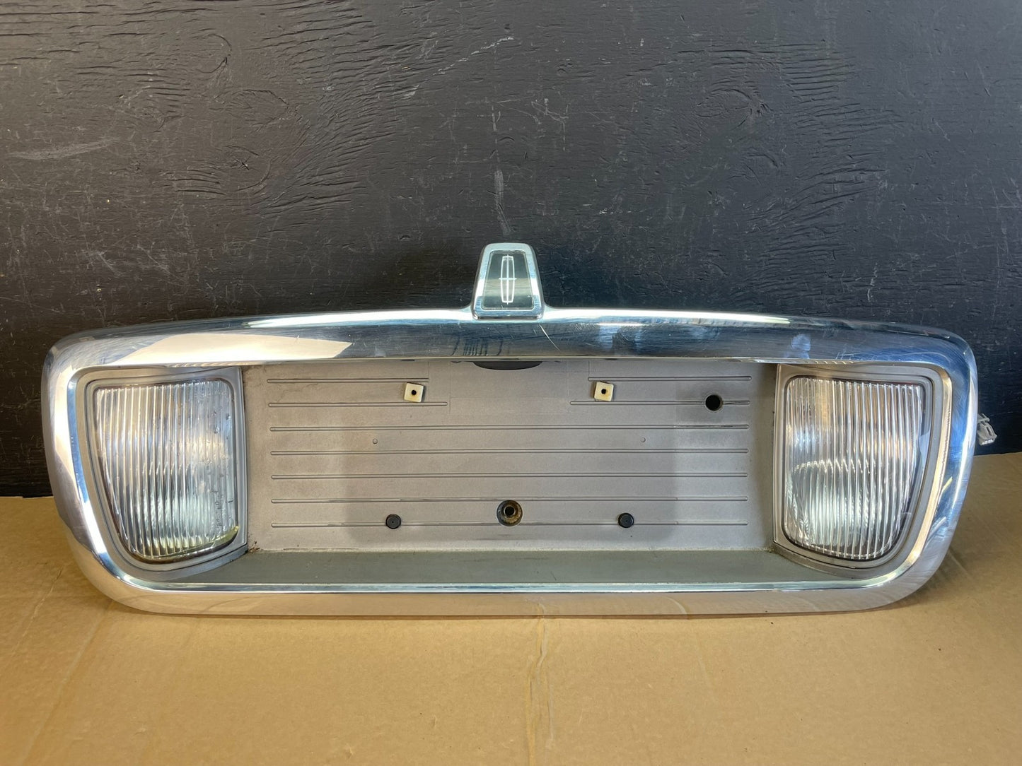 2003 to 2011 Lincoln Town Car Rear License Plate Trim Panel AC9683 DG0