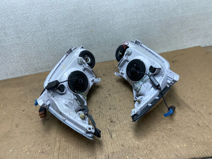 2002 2003 2004 Toyota Camry Left+Right Set Side Halogen Headlights AA8532 DW7