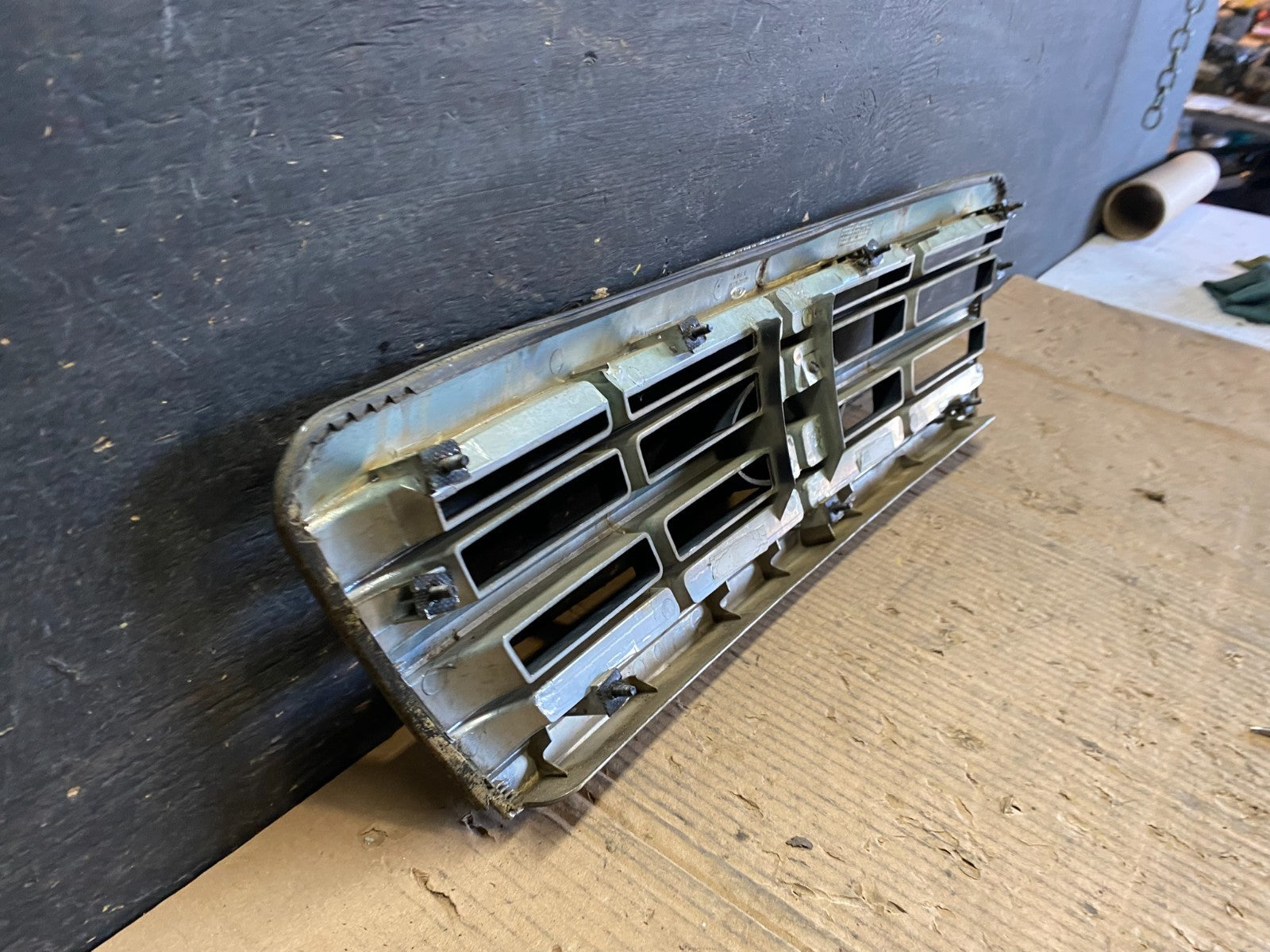 2004 to 2006 Kia Optima Front Grille Grill S9605 PS7