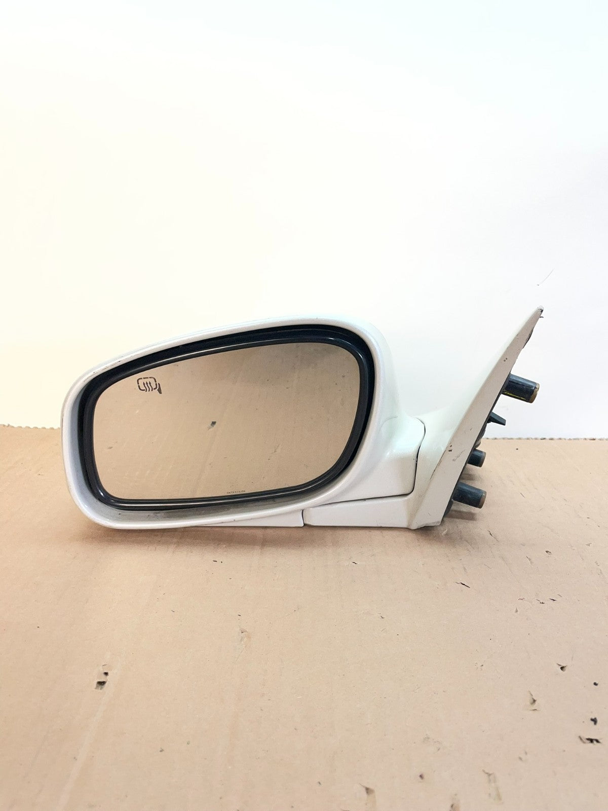 2004 to 2011 Lincoln Town Car Left Driver LH View Heat Door Mirror ah8618 DG9