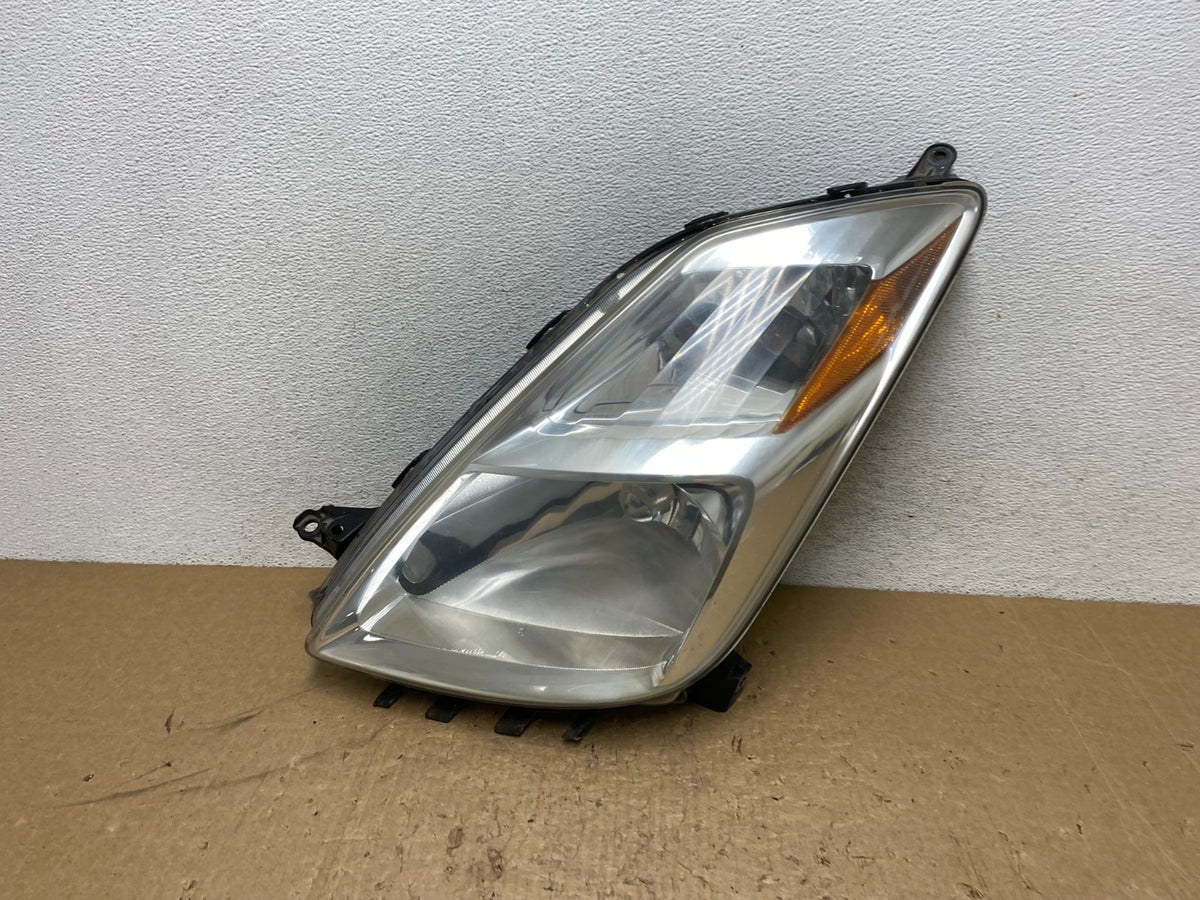 2004 - 2005 Toyota Prius Left Driver Lh Halogen Headlight AG1361 DW0