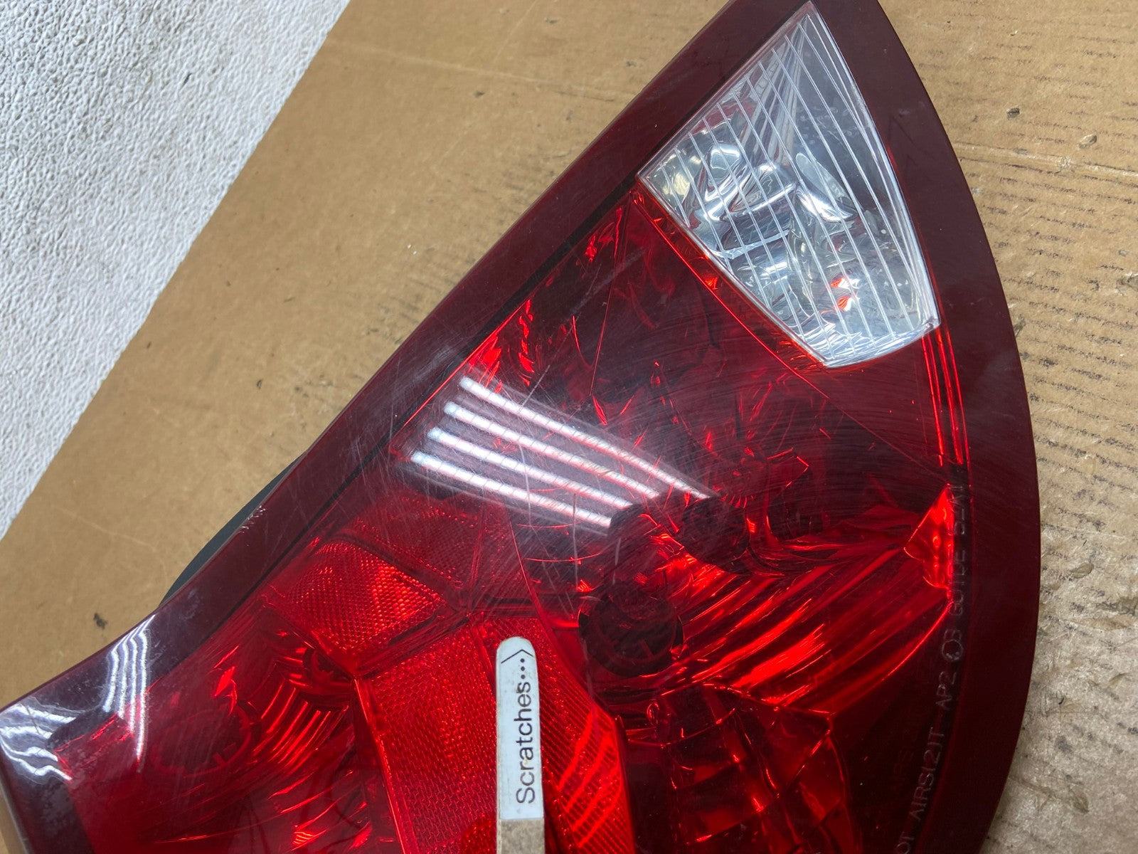 2003-2007 Saturn Ion Left Driver LH Side Tail Light Tail Light AE0219 LK3