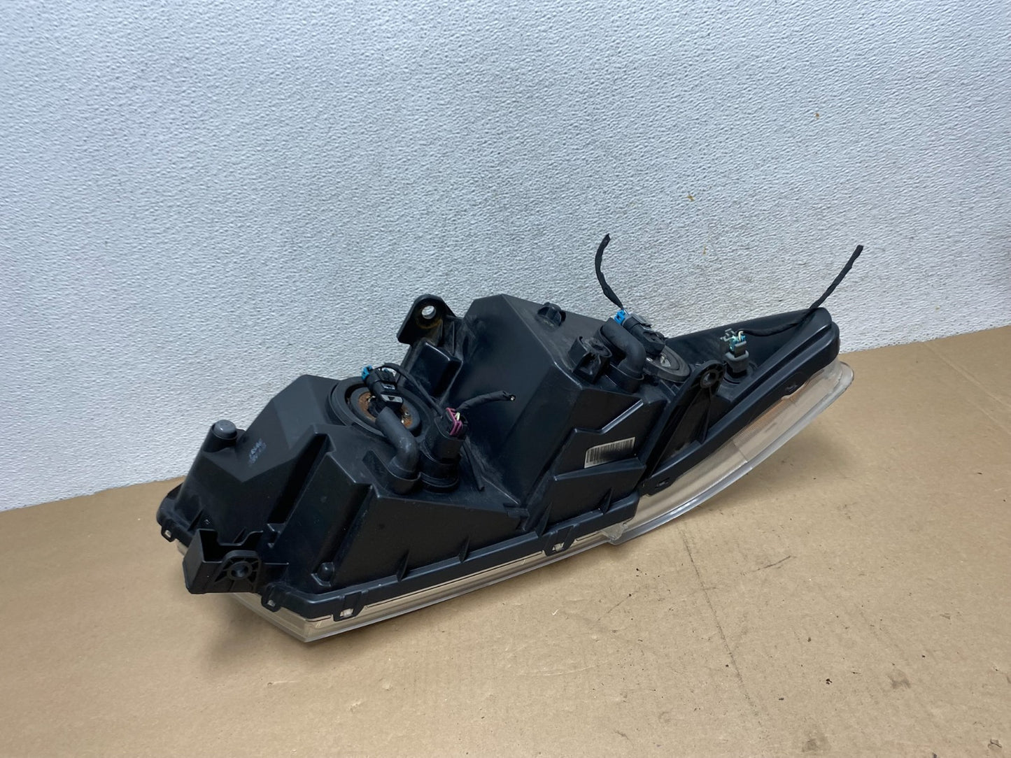 2009 to 2017 Dodge Journey Headlight Left Driver Lh Side Halogen AG4537 DW5