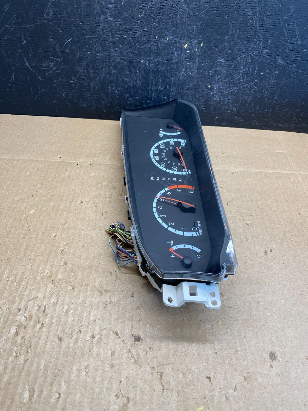 2000 to 2002 Toyota Avalon Cluster Gauge Speedometer AC6407 DG1