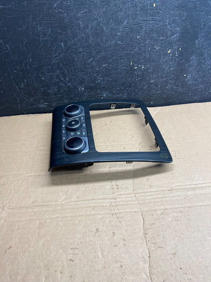 2013 to 2017 Chevrolet Traverse Radio Bezel Ac Heater Climate Control AF1898 DG2
