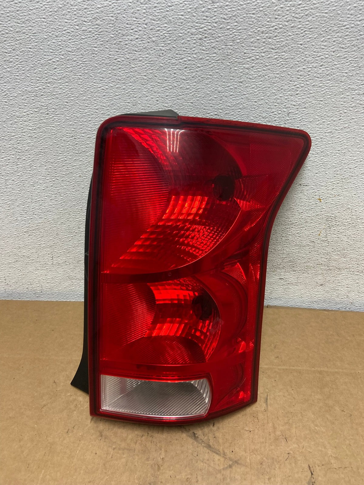 2007 to 2009 Suzuki XL-7 Vitara Right Passenger Rh Side Tail Light AD6196 LK0