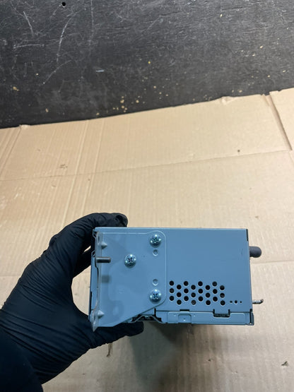 2014 to 2015 Ford Explorer Audio Equipment Radio Receiver AM FM CD X9890 DG1