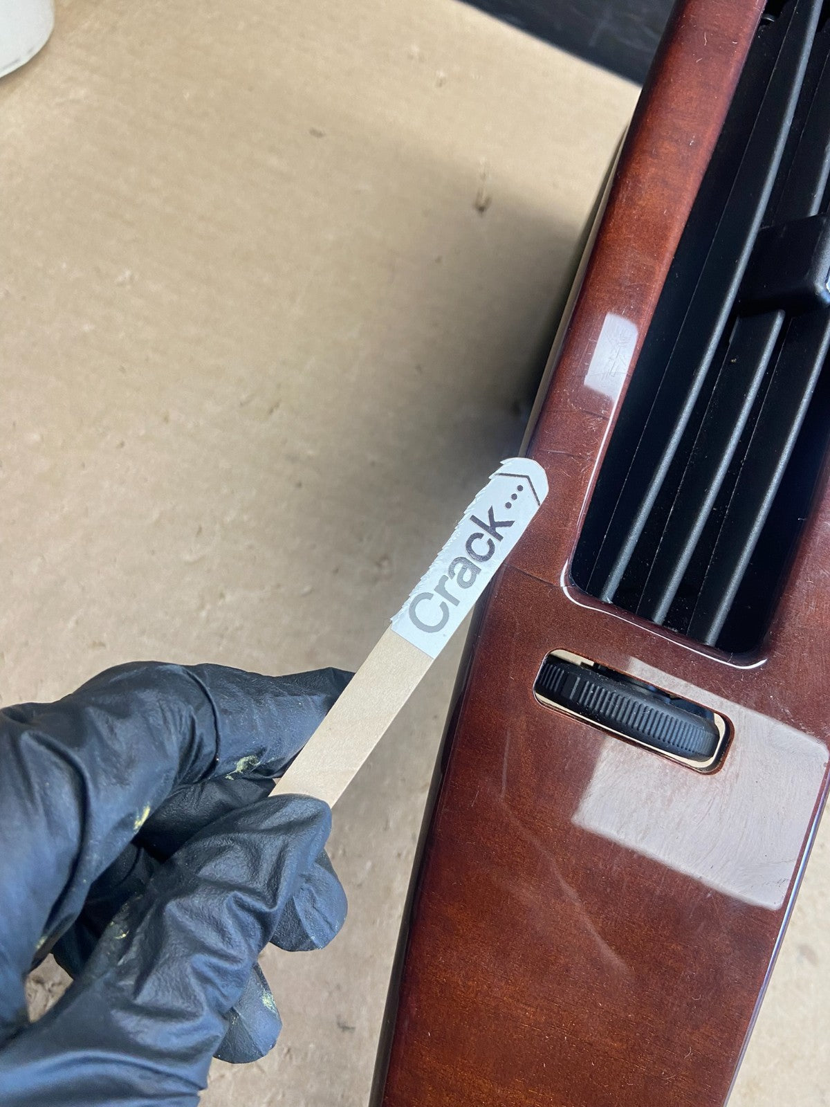 2007-2011 Cadillac STS Center Dash Trim Radio Bezel Vent Wood AH53603
