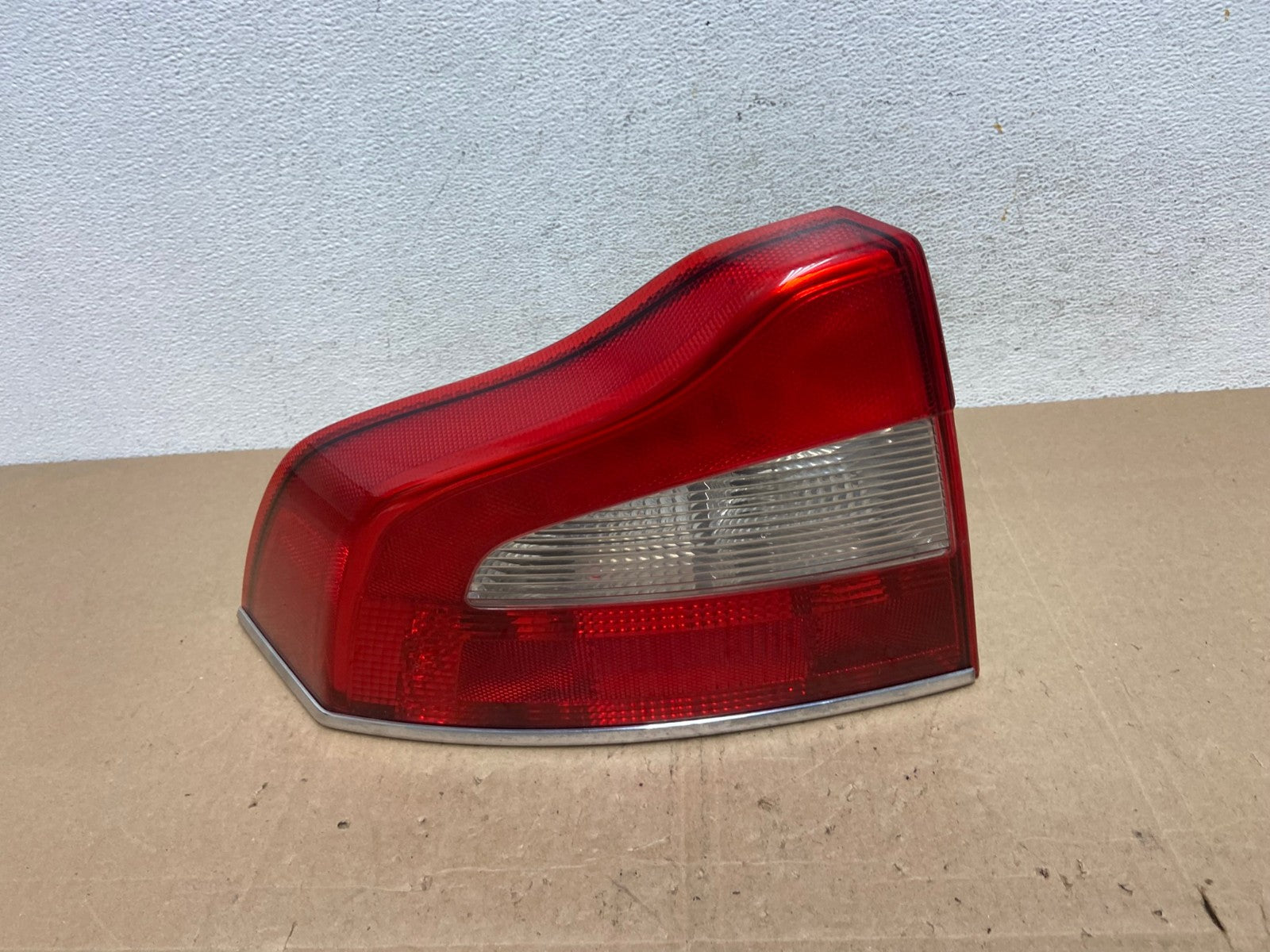 2007 to 2013 Volvo S80 Left Driver LH Side Tail Light AE6049 LK0
