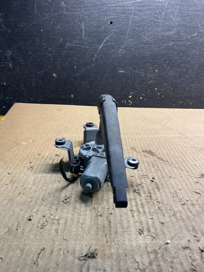 2014-2021 Dodge Durango  Tailgate Back Door Rear Wiper Motor Wiper z4837 DG2