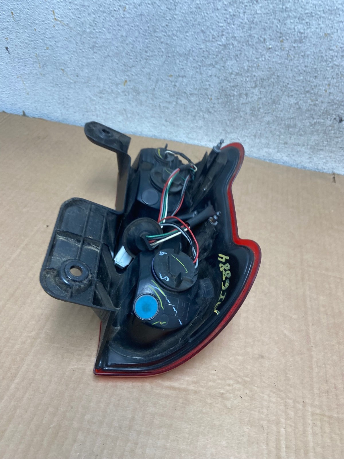 2013 to 2017 Nissan NV200 Right Passenger RH Side Tail Light AI6884 LK5