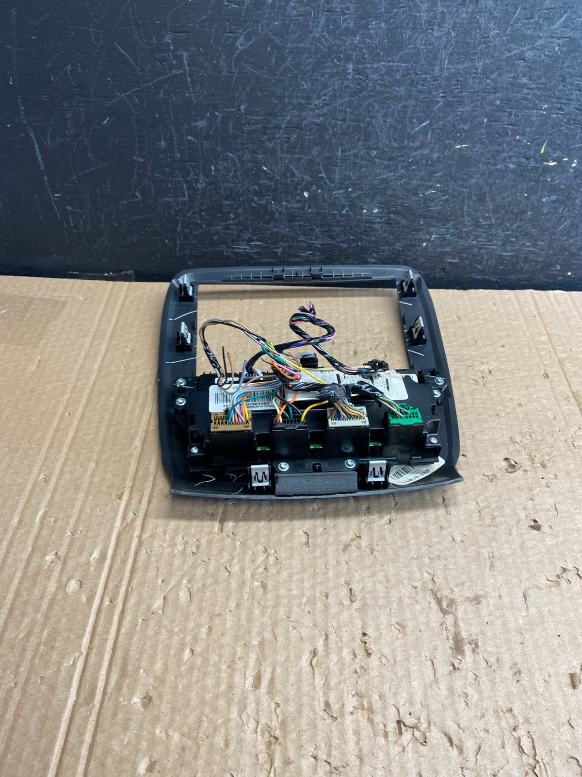 2008 to 2012 Buick Enclave AC Heater Climate Control Unit AF6458 DW3