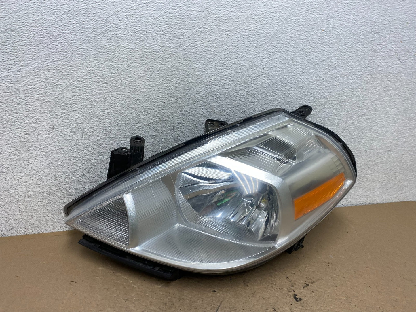2008 to 2012 Nissan Versa Headlight Halogen Left Driver Lh Side AF5076 DW0