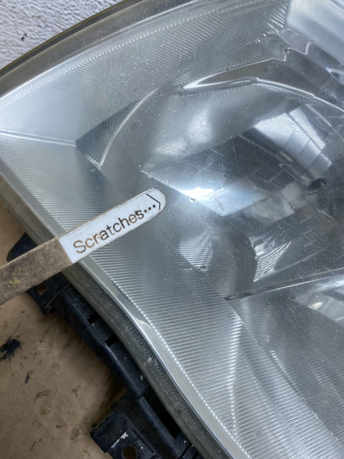 2009-2013 Subaru Forester Left Driver LH Halogen Headlight AG2305 DW3
