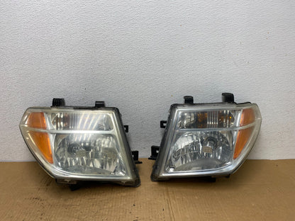 2005 2006 2007 Nissan Pathfinder Halogen Headlights Left+Right AC7709 DW0
