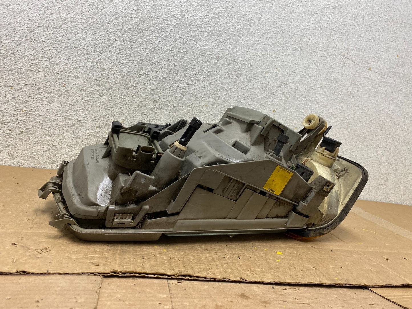 1986 to 1991 Mercedes-benz W126 Left Driver Side Halogen Headlight O6512 DW7