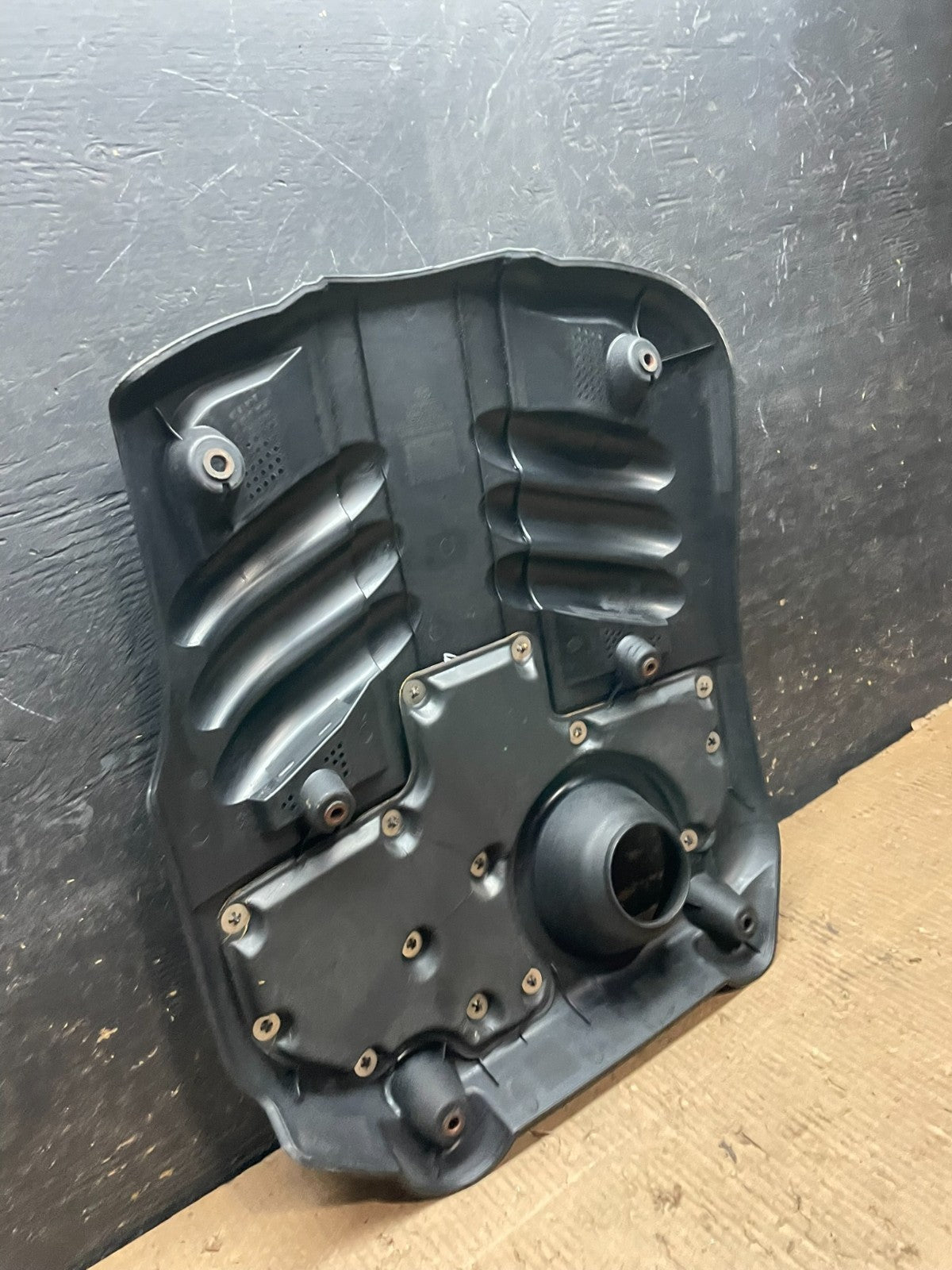 2005 - 2010 Hyundai Santa Fe V6 Engine Motor Cover Y6572 DG8