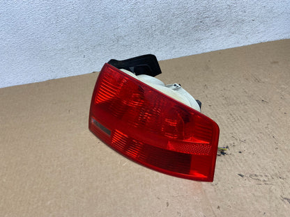2006 2007 2008 Audi A4 Sedan Right Passenger Rh Side Tail Light AF9739 DW1