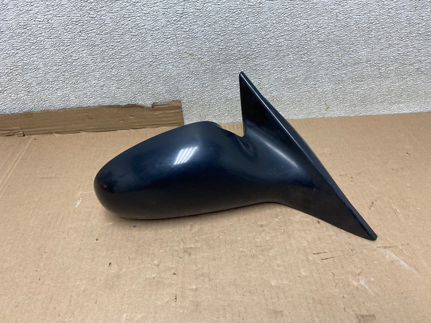2001 to 2006 Chrysler Sebring Sedan Right Side Door View Mirror U8389 PS0