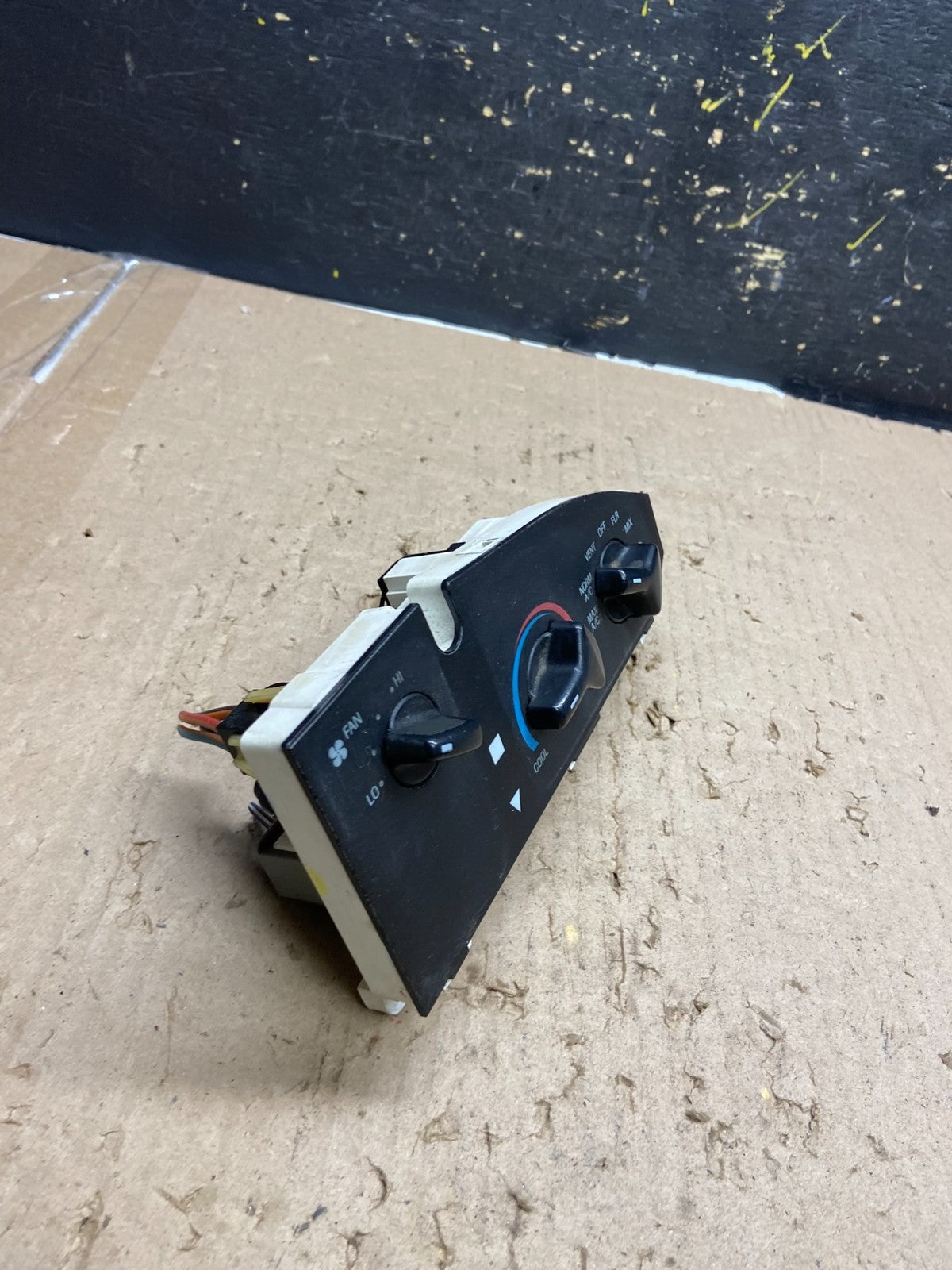 1997-2014 Ford Van Econoline E150 E250 Heater Climate Fan Control ab5521 DG1